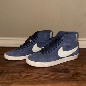 NIKE BLUE BLAZERS